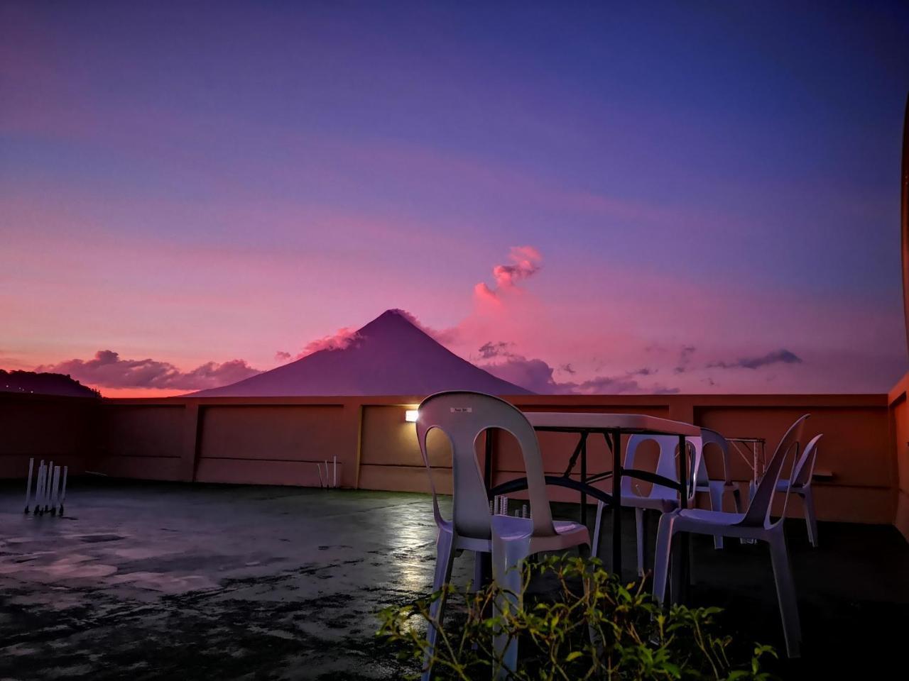 Jdl Residences Hostel Legazpi Exteriér fotografie