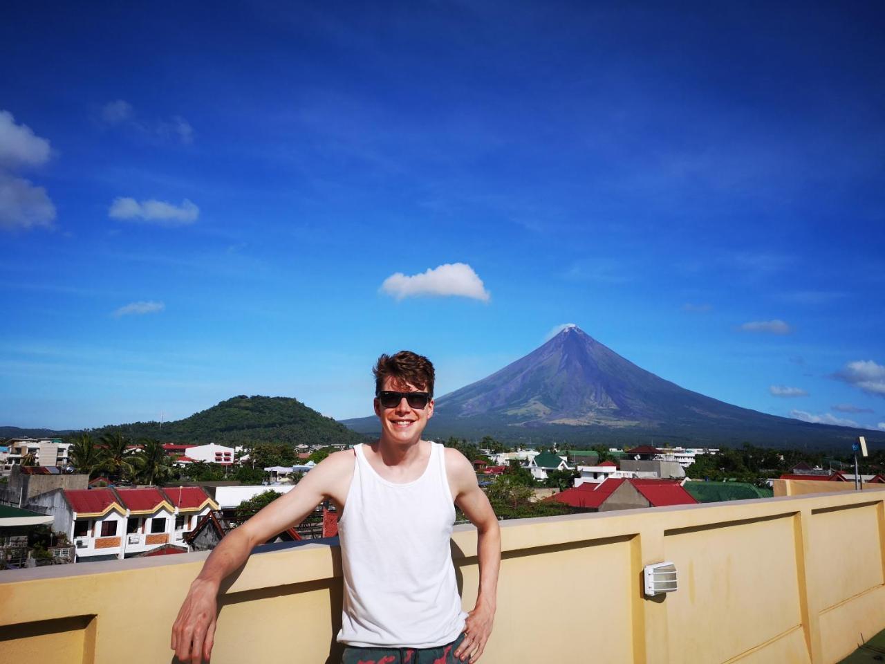 Jdl Residences Hostel Legazpi Exteriér fotografie