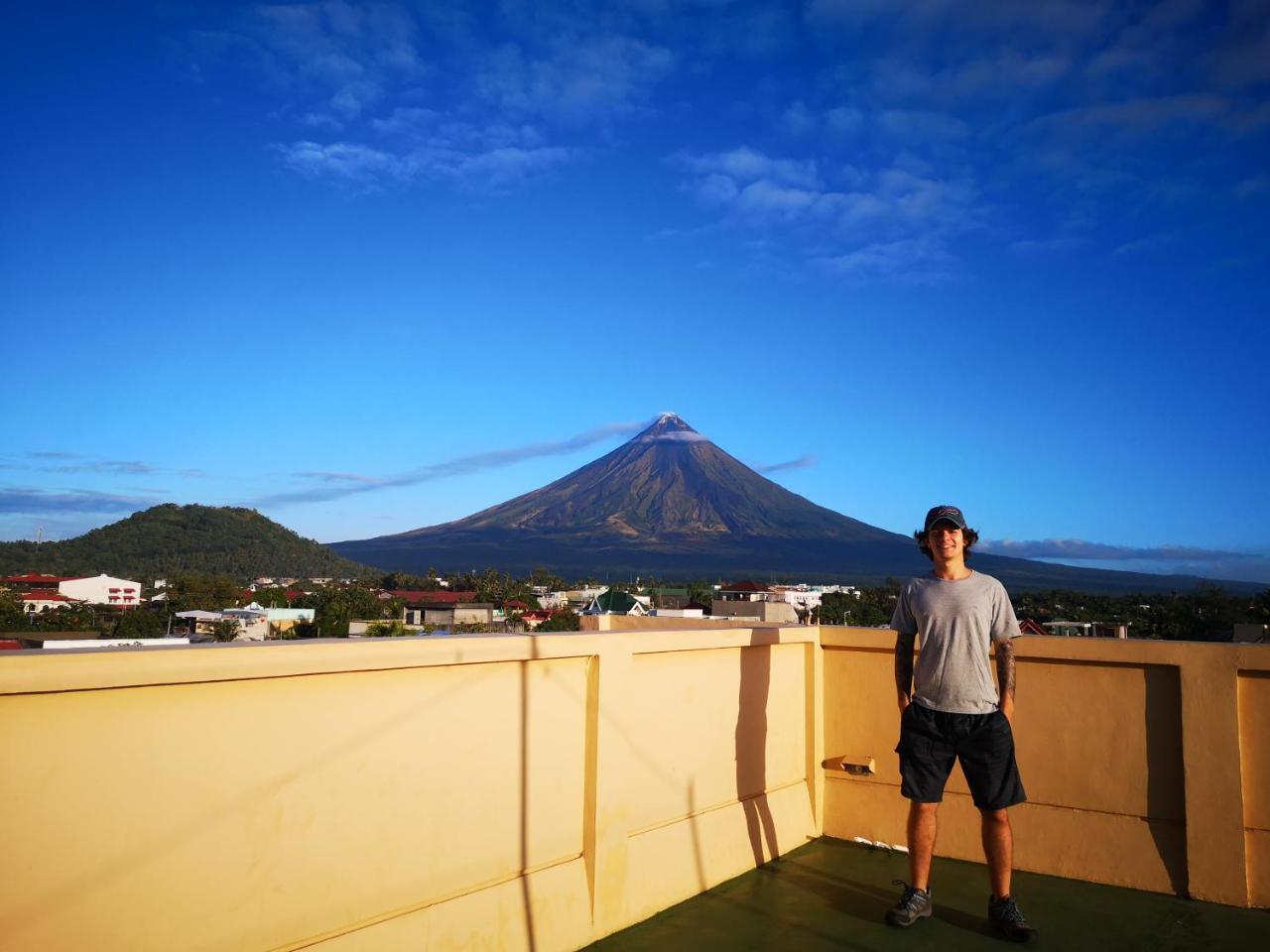Jdl Residences Hostel Legazpi Exteriér fotografie