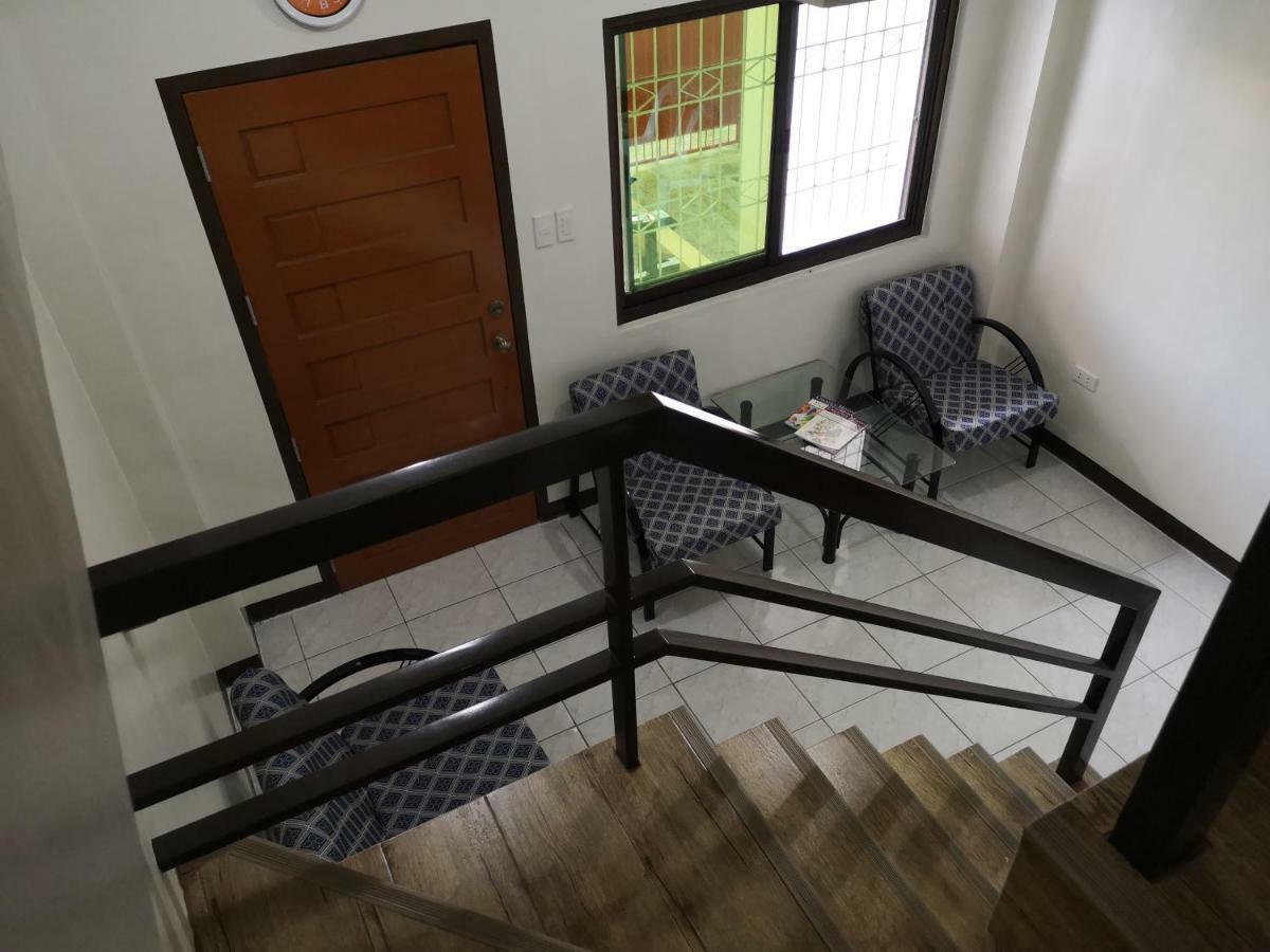 Jdl Residences Hostel Legazpi Exteriér fotografie